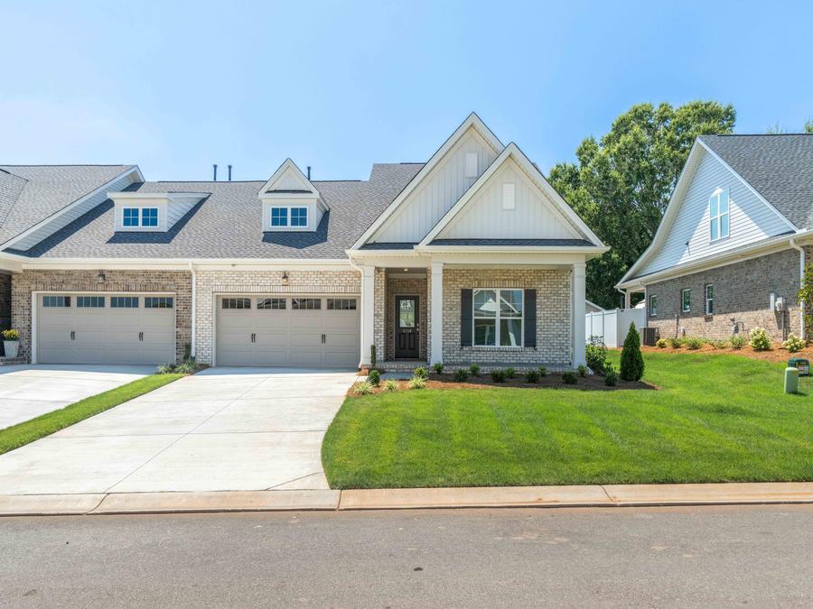 Twin Home  Judy Classic