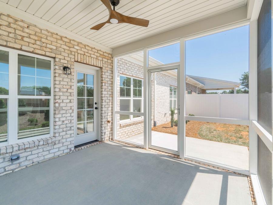Twin Home  Judy Classic