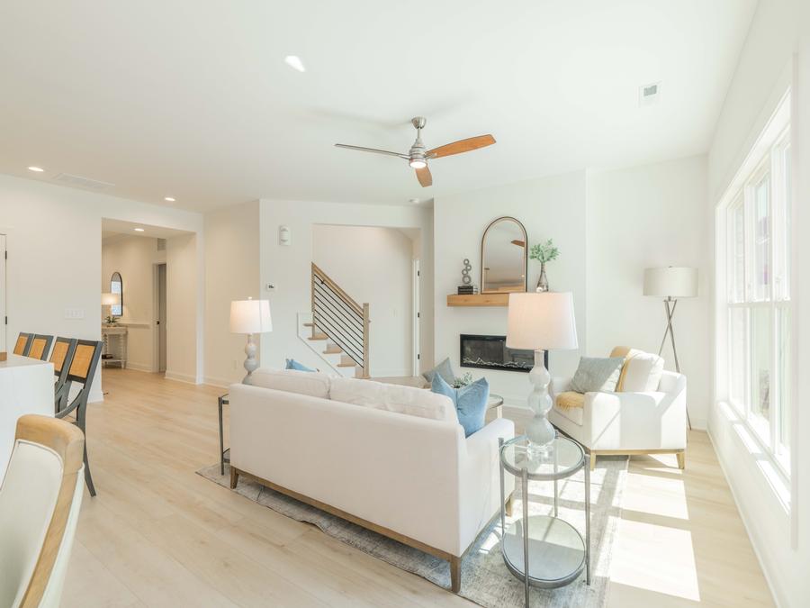Twin Home  Judy Classic